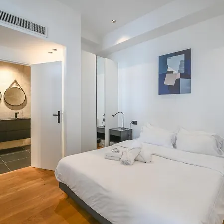 De Prestige - Grand Varenne * Paris
