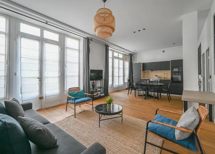 Apartment De Prestige - Grand Varenne *
